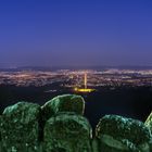 Panorama von Kassel bei Nacht.