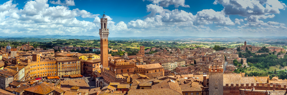 Panorama von Siena mit Piazza del Campo