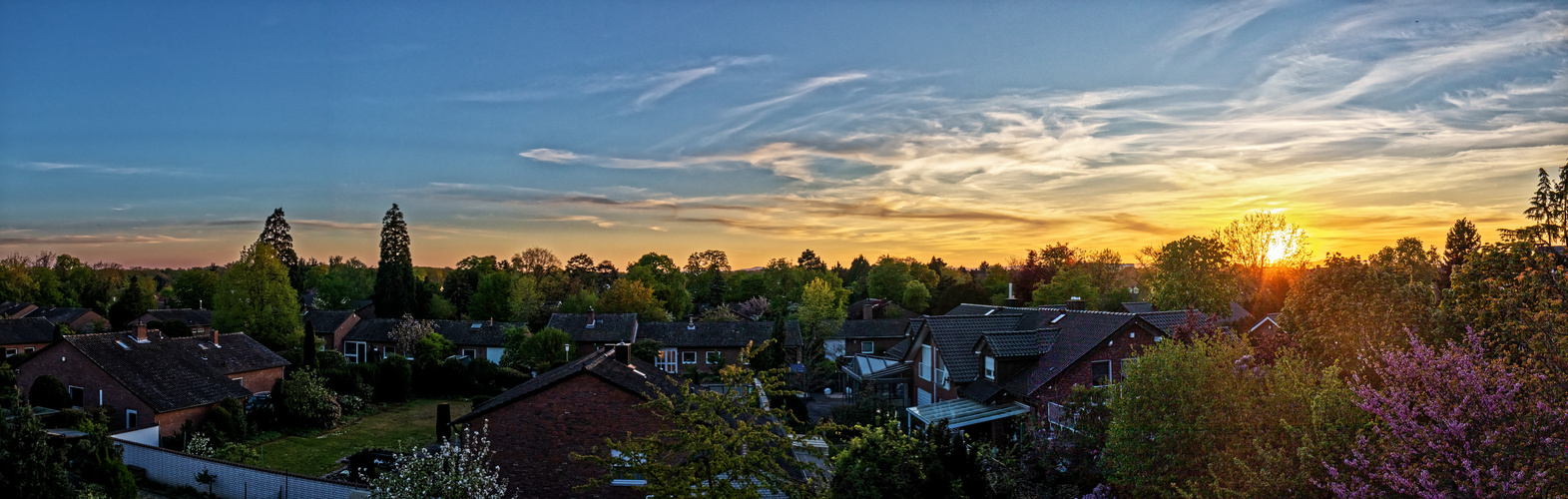 Panorama zum Sonnenuntergang