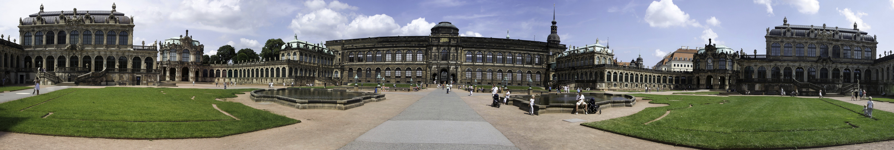 Panorama Zwinger in Dresden