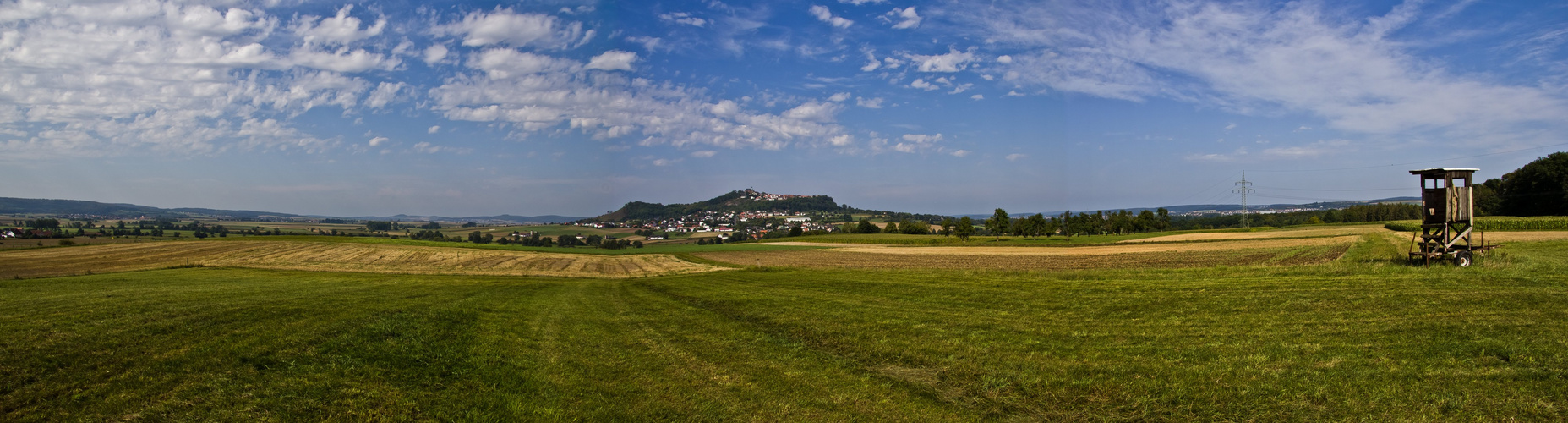 Panoramaaufnahme der Amöneburg (Ldkr Marburg Biedenkopf)