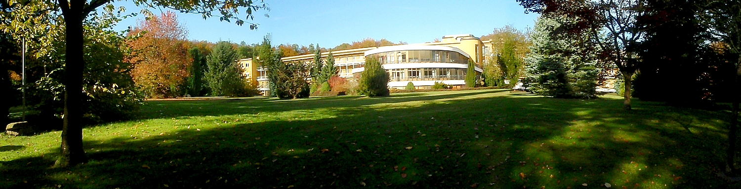 Panoramaaufnahme der REHA-Klinik Sonnenblick