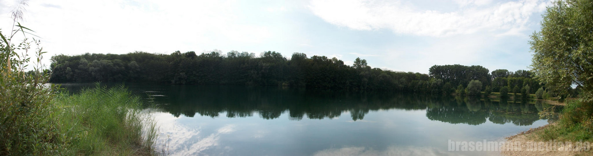 Panoramabild Baggersee in Hördt