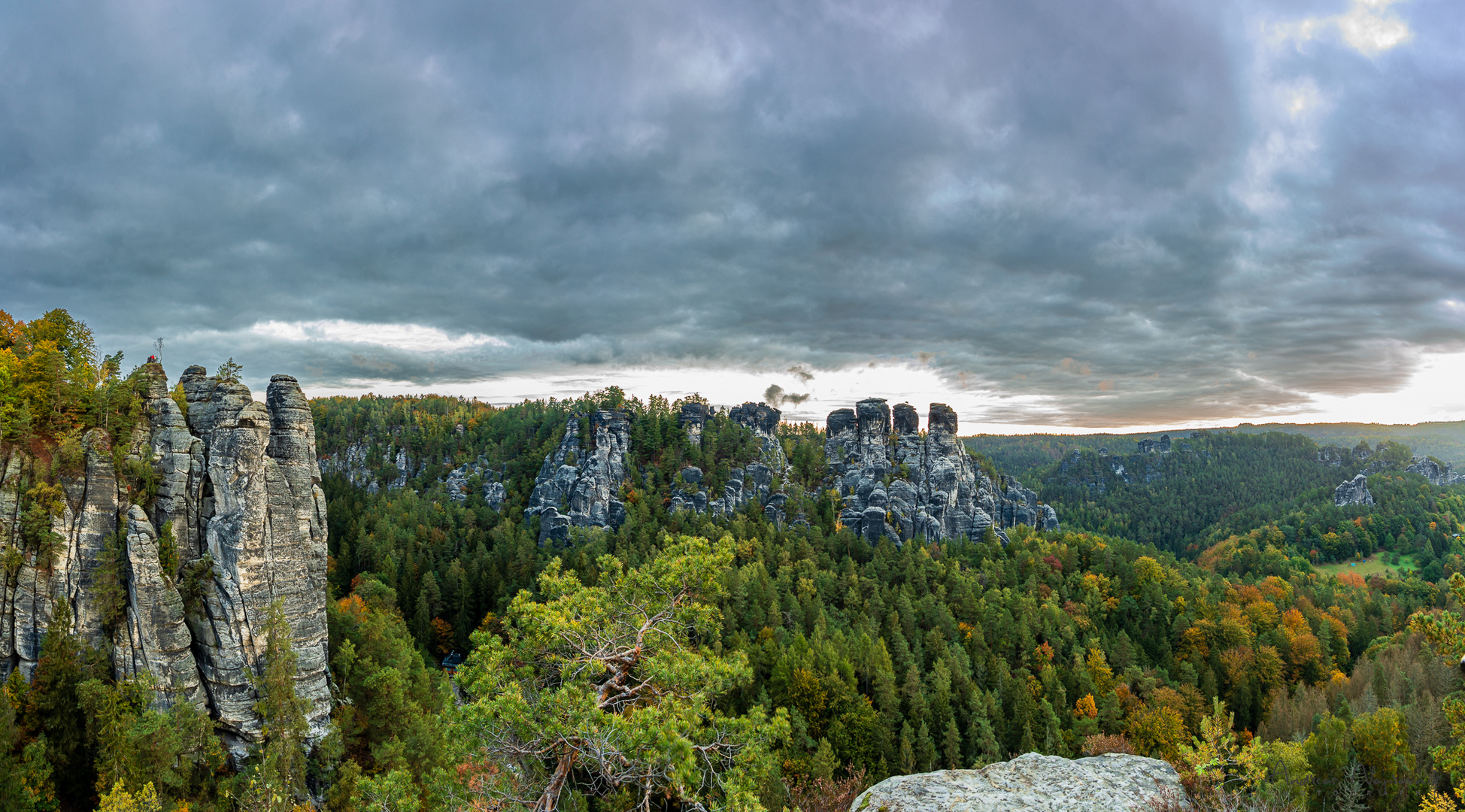 Panoramablick an frühen Morgen