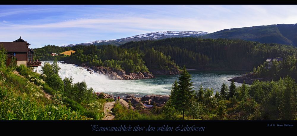 Panoramablick über den wilden Laksforsen