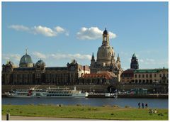 Panoramablick über die Elbe