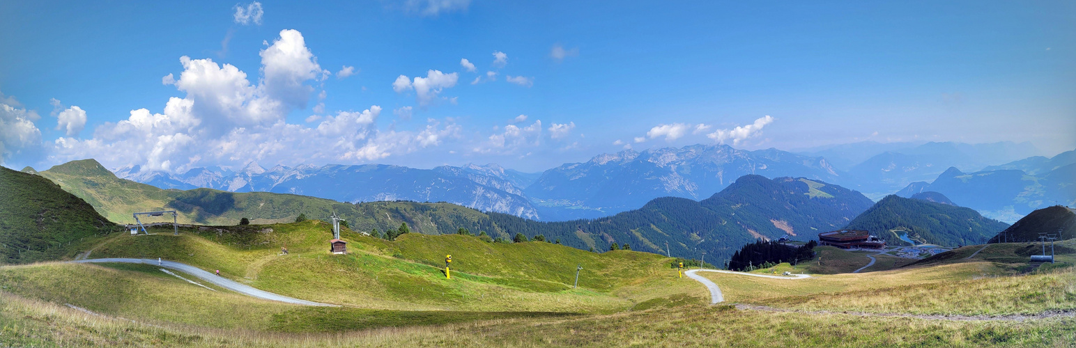 Panoramablick vom Spieljoch Tirol (Zillertal)