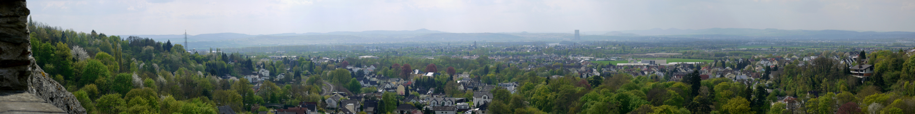 Panoramablick von der Burg Sayn