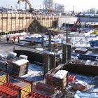 Panoramafoto Baugrube des "HOFGÄRTEN"-Gewerbebau-Komplexes in München Pasing