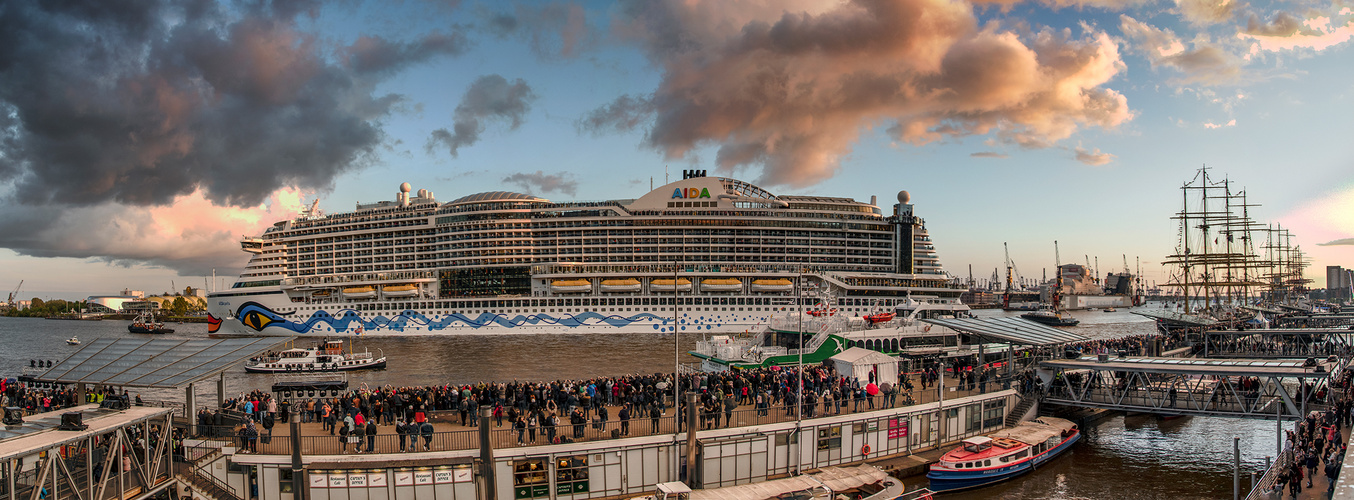 Panoramafoto der AIDA Perla