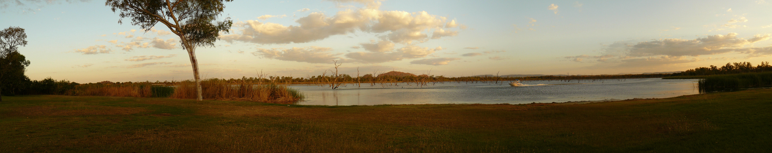 PanoramaLake Kununurra