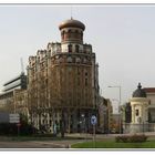 Panoramica (5 Img) de la plaza al final de la cuesta Moyano cruzando Alfonso XII (Madrid)