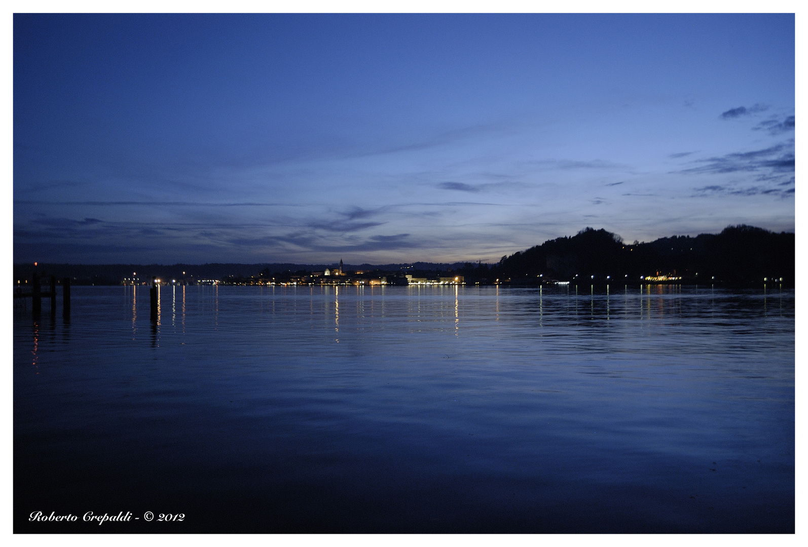 Panoramica da Angera verso Arona