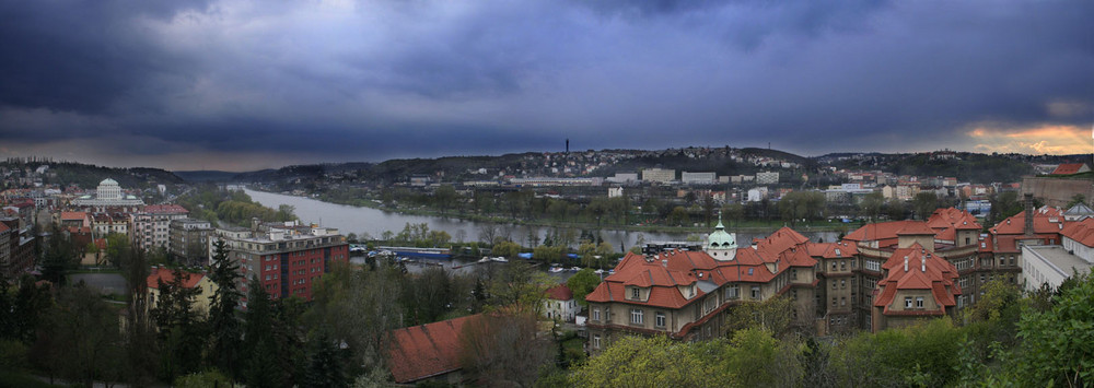 Panoramica de Praga