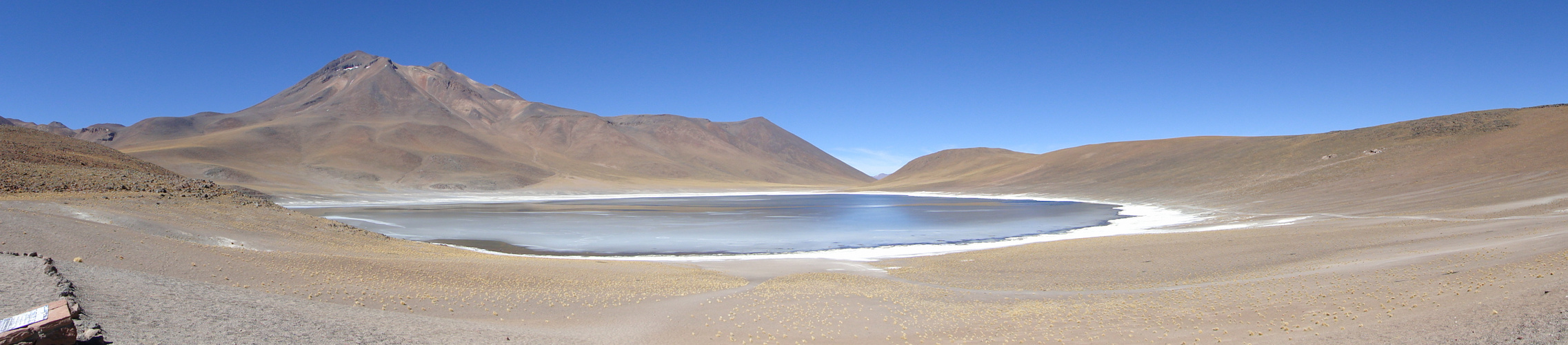 panoramica laguna meñiques