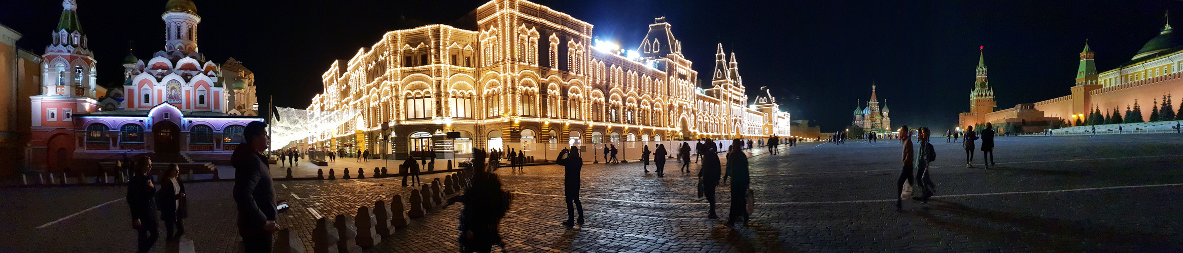 Panorámica Plaza Roja de noche