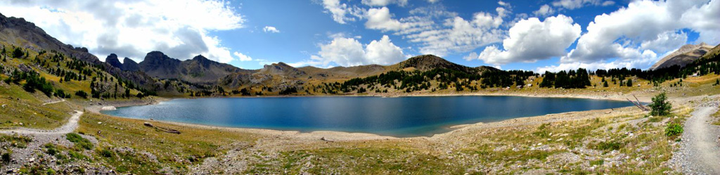Panoramique Du Lac d'Allos - 2230m