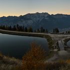 Panoramsee mit Ausblick über Innsbruck