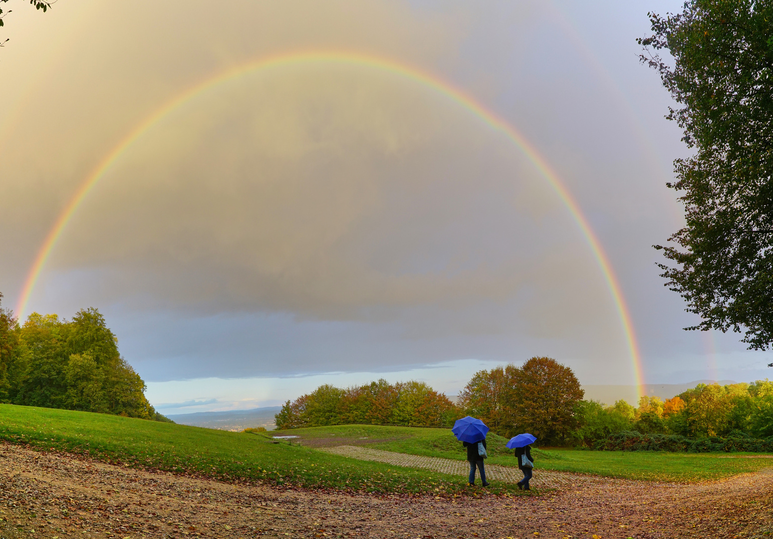 Panorana-Regenbogen bei Kloster Banz