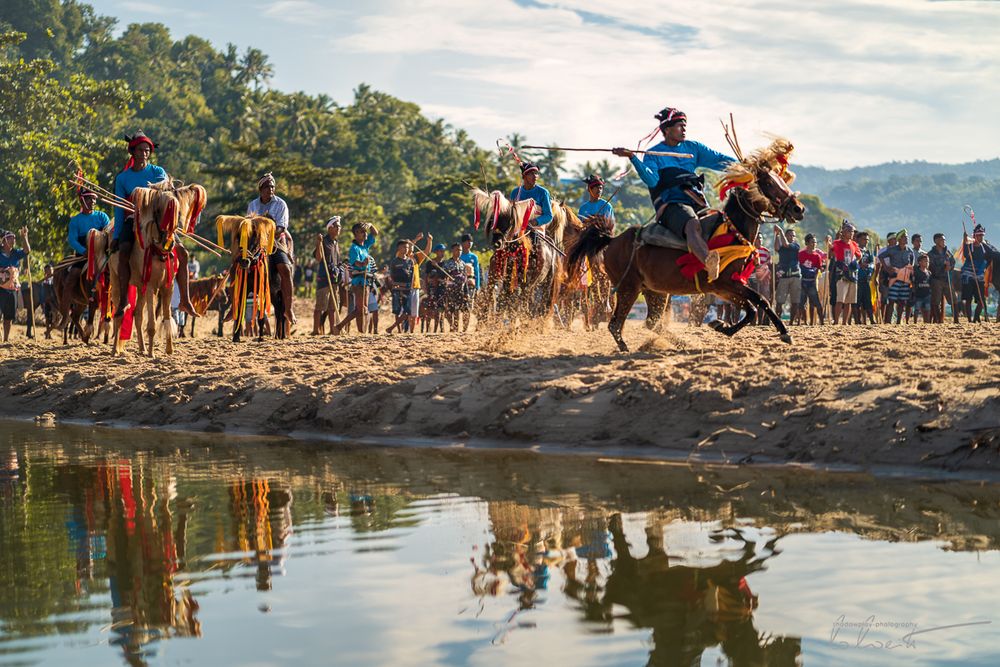 Pantai Pasola ~ Sumba Barat, Indonesia