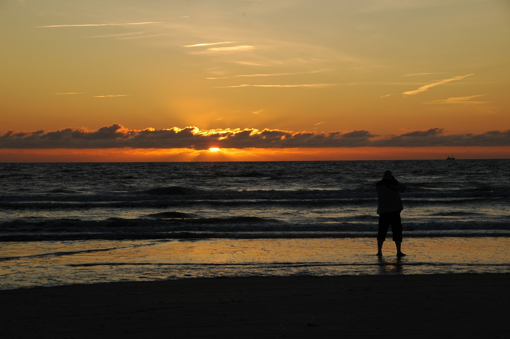 Papa am Strand