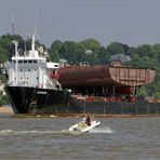 "PAPENBURG" und ein Stück.....neues Schiff....:)