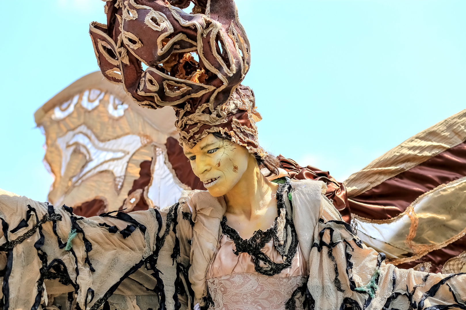 Papillon Foto & Bild people, street, spezial Bilder auf