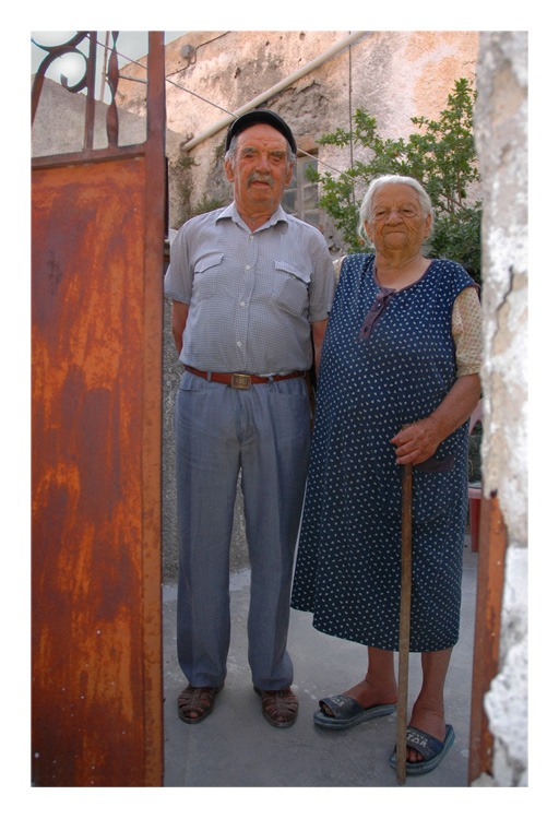 papous & giagia ston vothona - oma & opa von vothona