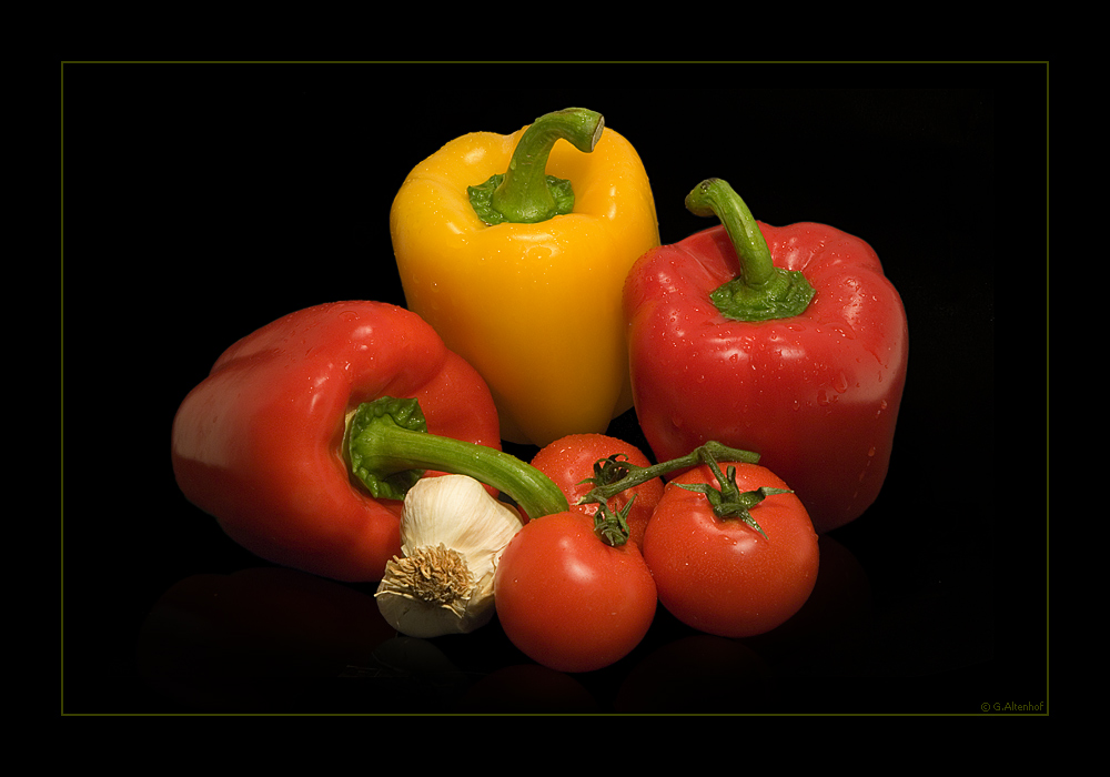 Paprika, Tomaten, Knoblauch... Foto & Bild stillleben, food