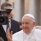 Papst Franziskus auf dem Petersplatz 