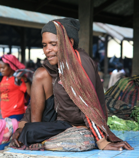 Papua - Marktfrau in Wamena