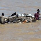 Papyrus-U-Boot vor dem Abtauchen