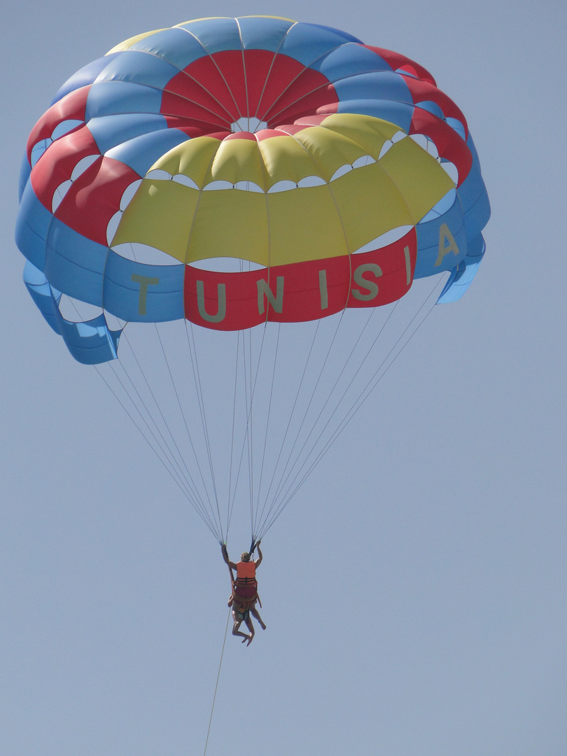 Parachute au bord de plage