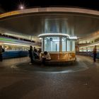 Paradeplatz Zürich bei Nacht