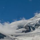 Paraglider am Himmel