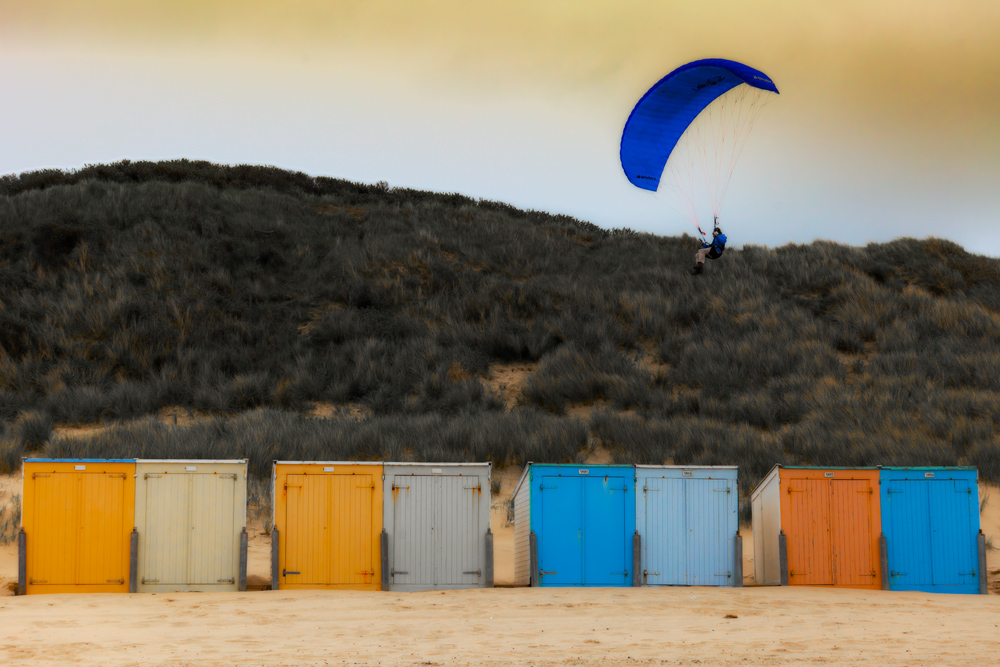 Paraglider am Strand