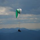 Paraglider an der Hochries bei Rosenheim