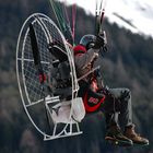 Paraglider mit Motorantrieb