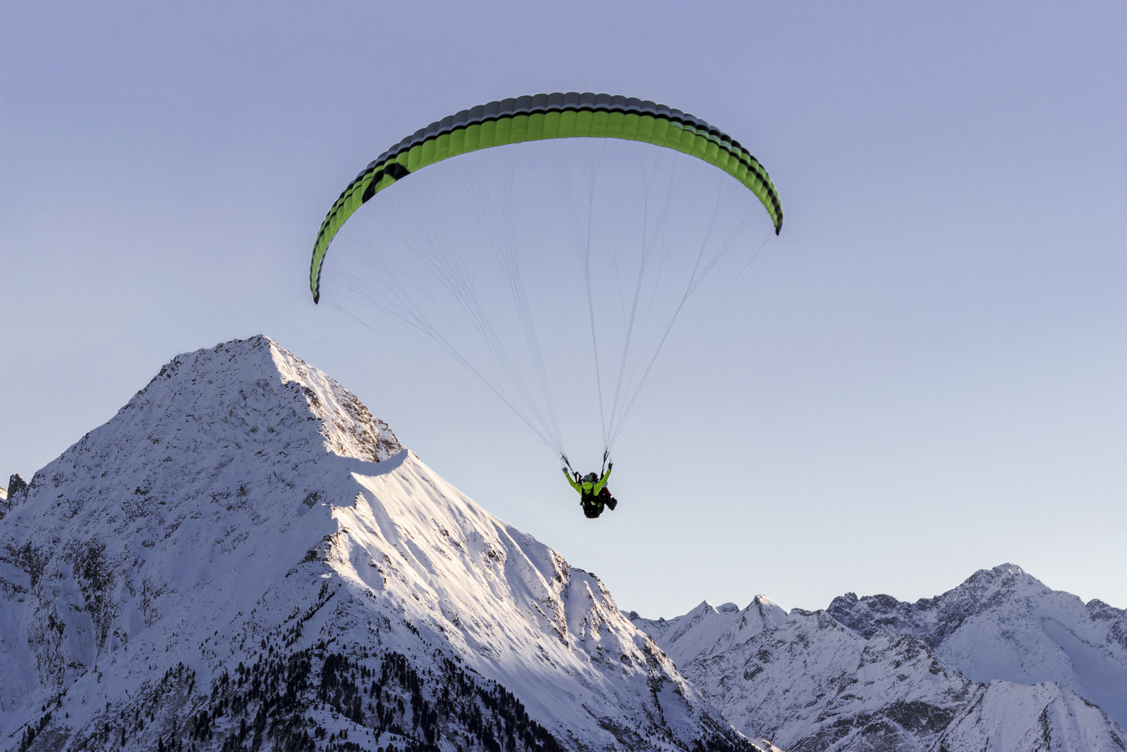 Paragliding