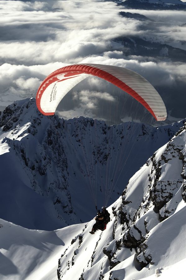 Paragliding