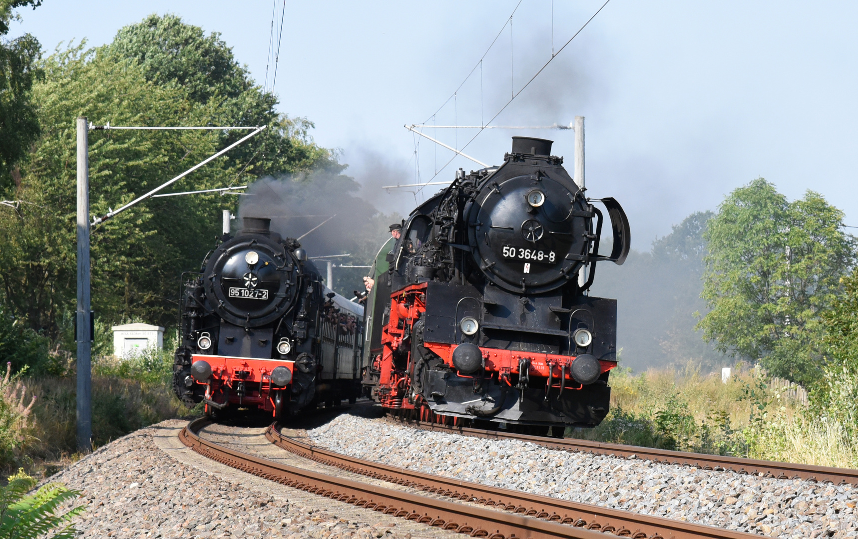 Parallelfahrt Foto & Bild dampf, diesel und eloks, eisenbahn