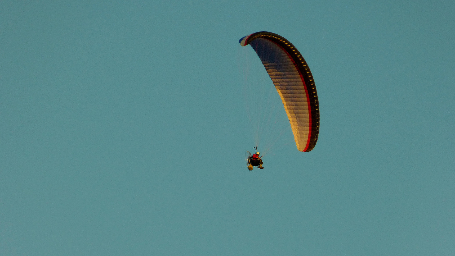 paramotor