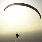 Parapendio al tramonto