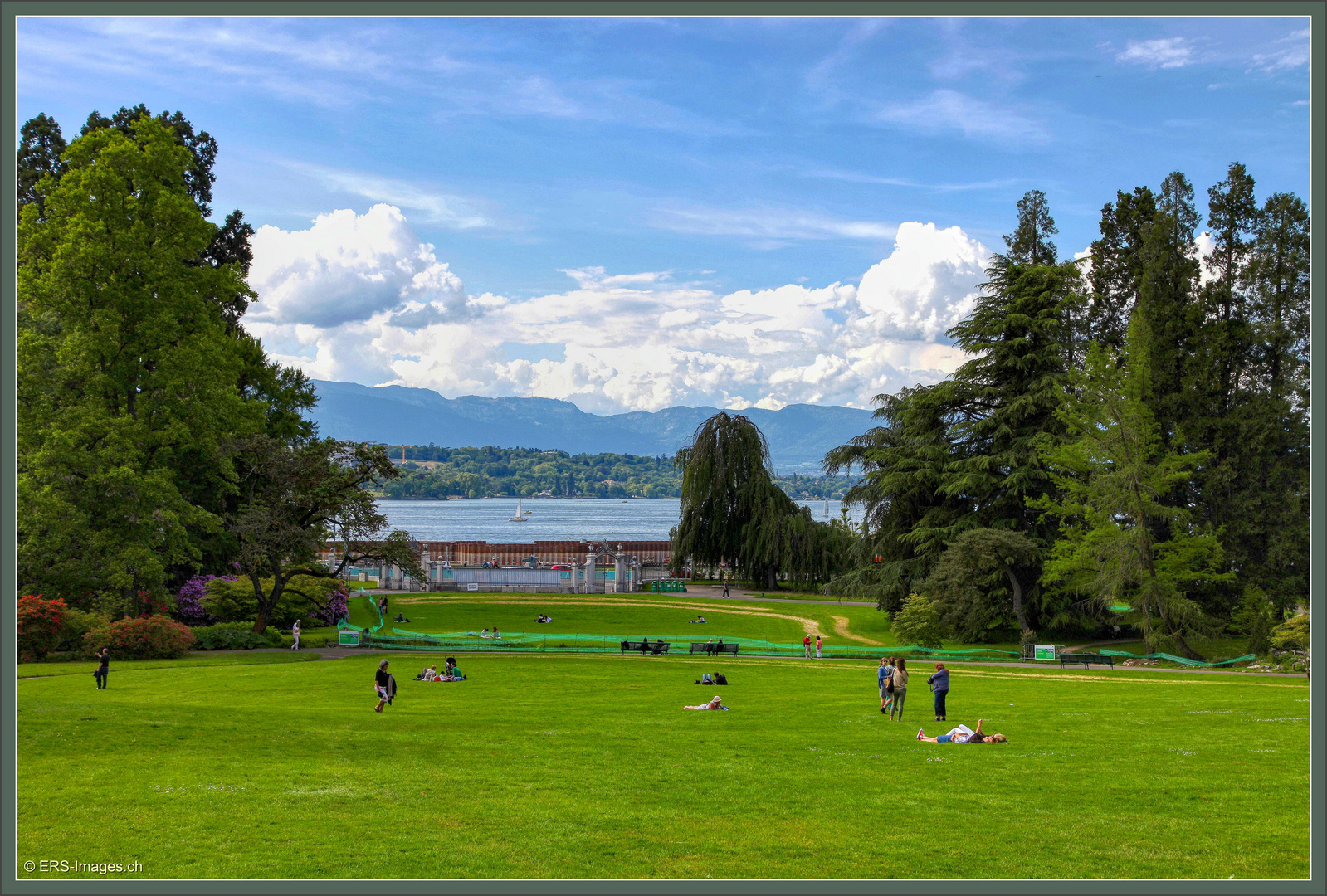 Parc de la Grange Genève Pseudo-HDR  2018-05-21 089 (3)