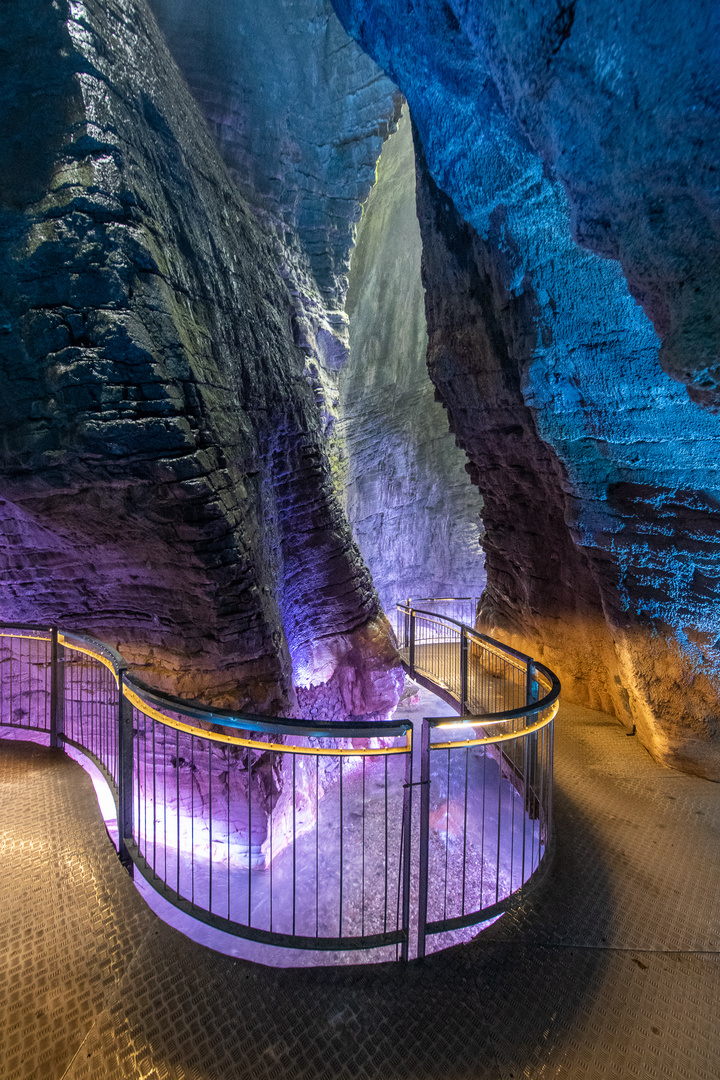 Parco Grotta Cascata Varone