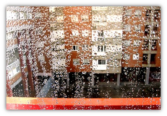 parece que empieza a llover.................