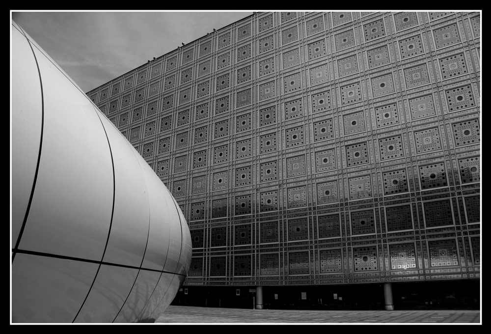 PARIGI - CENTRO CULTURA ARABA