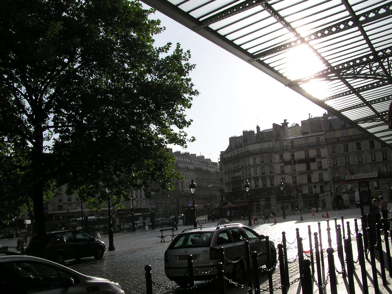 Parigi sotto la pioggia