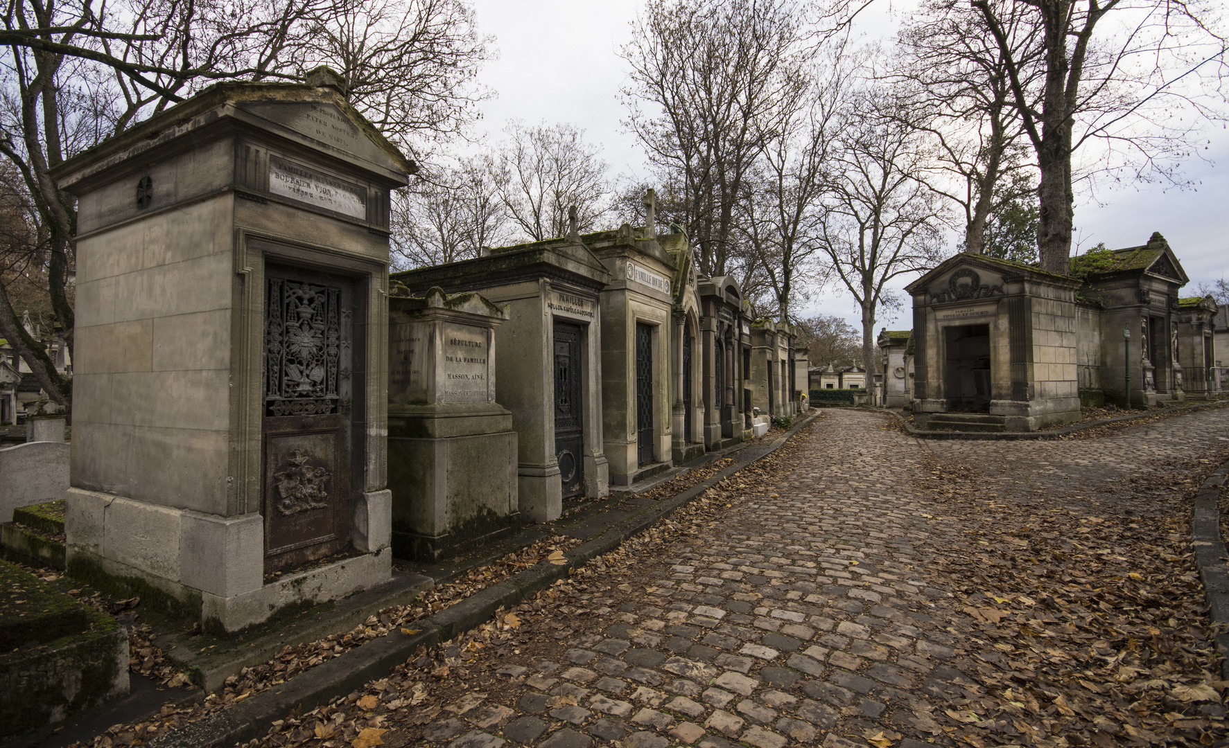 Paris - 11E Arr - Cimetière du Père Lachaise - 12