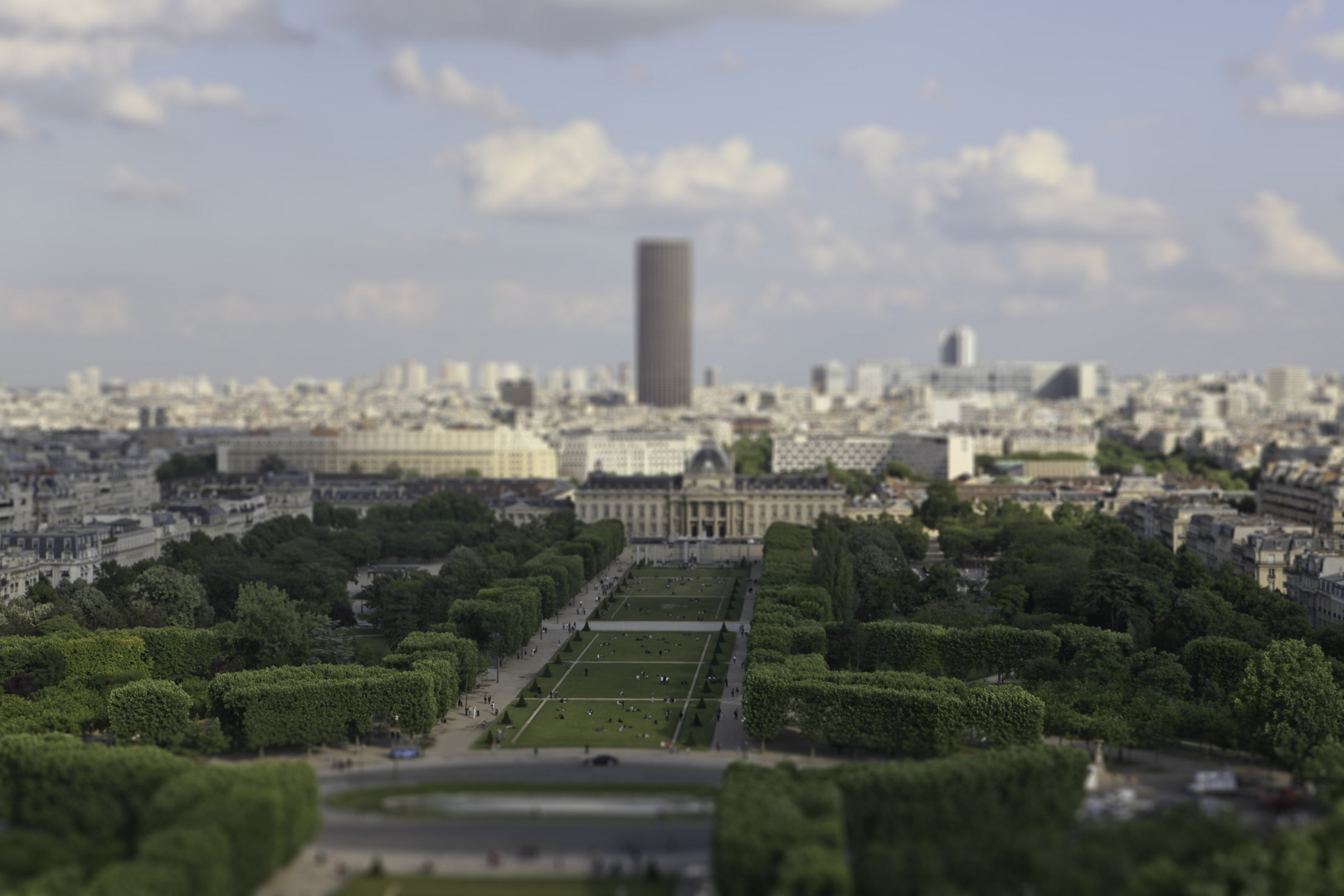 Paris als Spielzeug